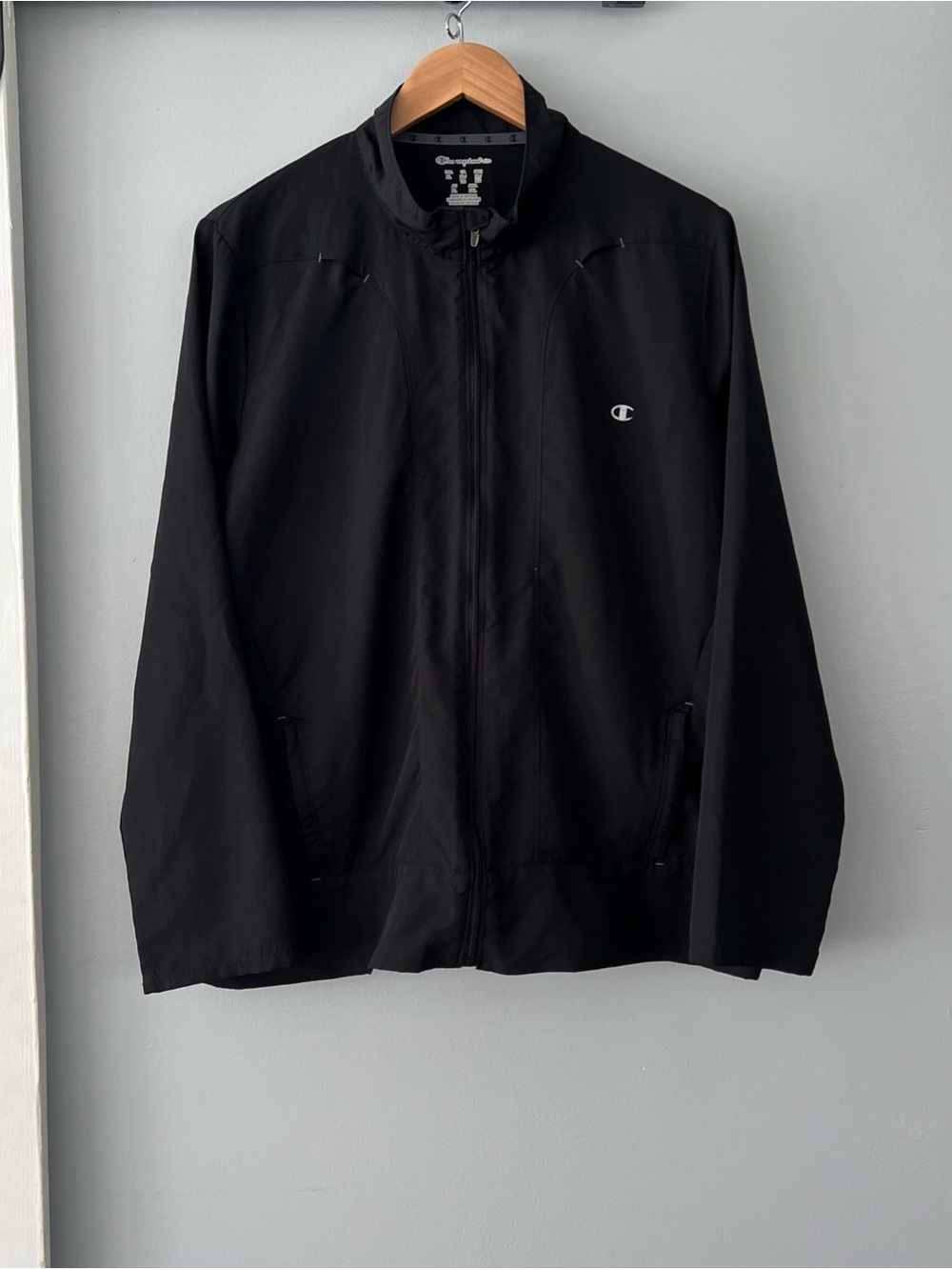 Champion Elite Women’s XL Black Full Zip Windbreaker Jacket Outdoor Lightweight